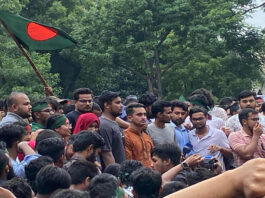 একদফা দাবি শিক্ষার্থীদের, কাল থেকে অসহযোগ আন্দোলন